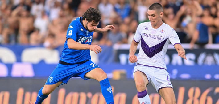 媒体采访时 媒体采访时