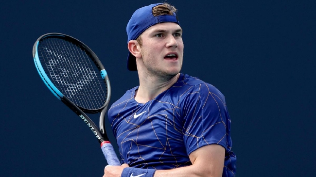 种族主义言 种族主义言