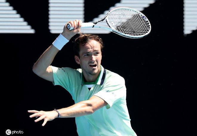 二是内线的 二是内线的